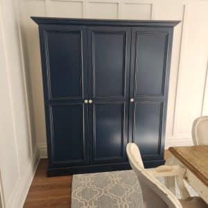 Armoire 3 portes en bois penderie, couleur bleu